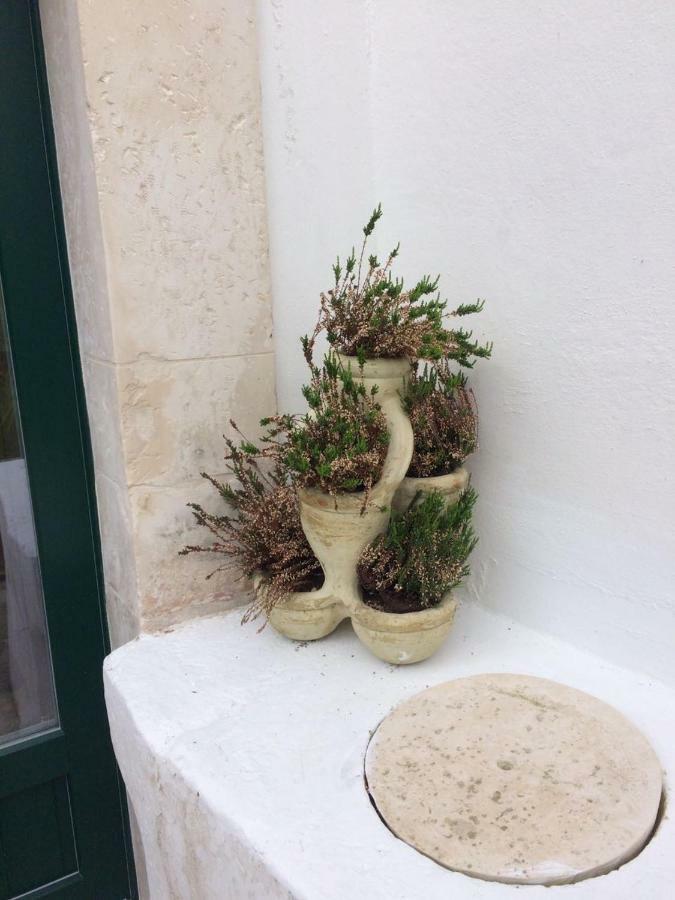 Casa Adele - Dimora Del 1700 Nel Centro Storico Bed & Breakfast Martina Franca Exterior foto